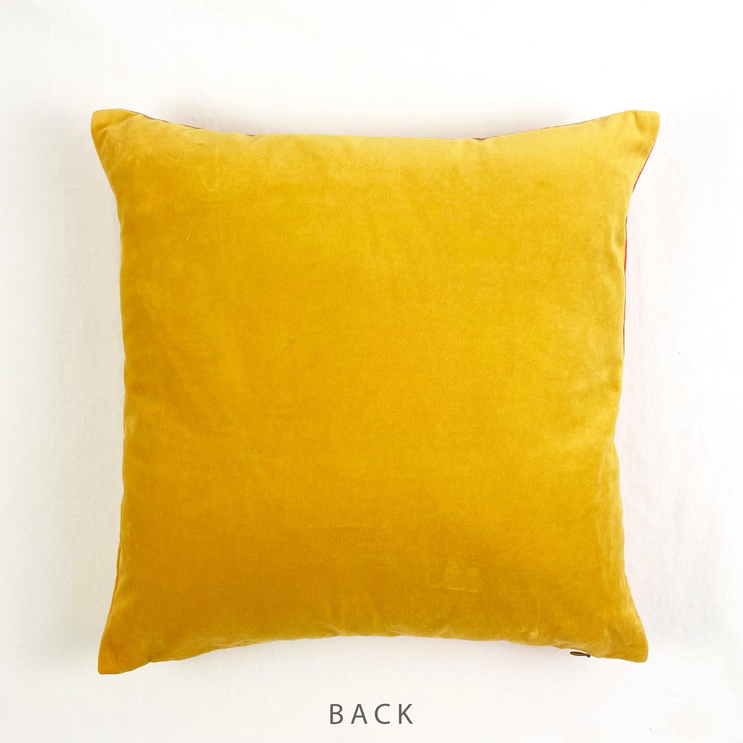 COLOR BLOCK COTTON VELVET PILLOW COVER - Triangles in B&W