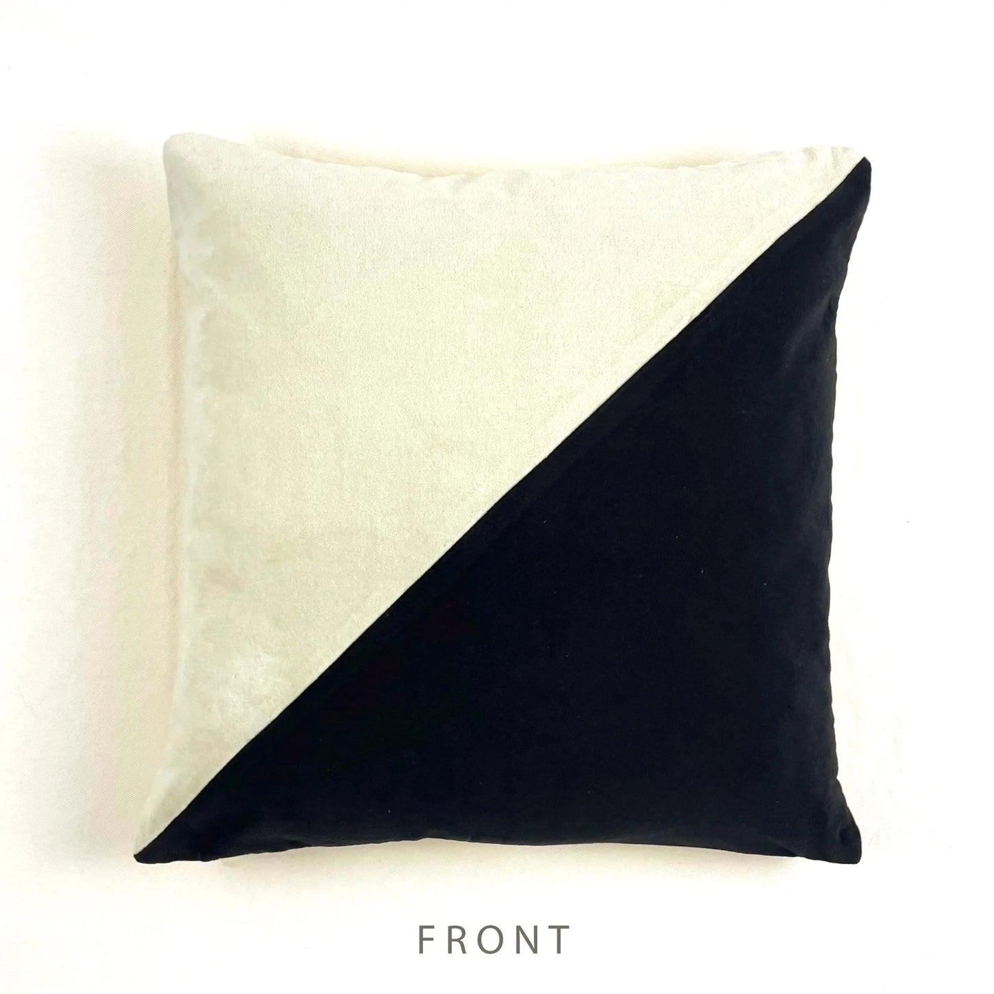 COLOR BLOCK COTTON VELVET PILLOW COVER - Triangles in B&W